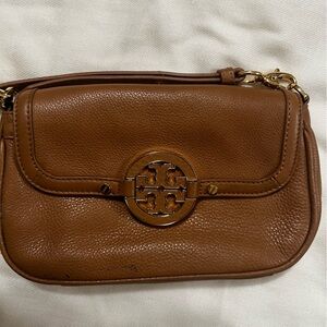 Tory Burch Amanda Small Crossbody Bag